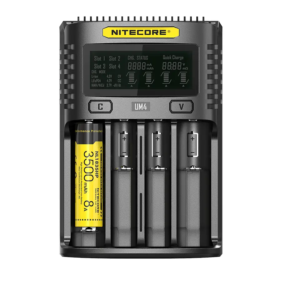 charger-um4-four-slot-2a-nitecore Φωτογραφία του φορτιστή Nitecore UM4 Charger Four Slot 2A.
